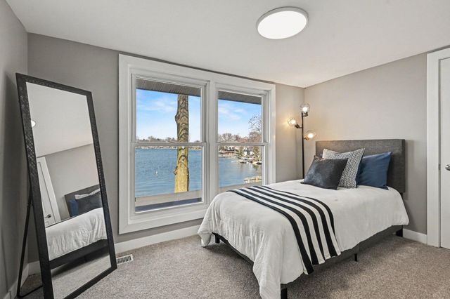 2019 Lakeview Drive, Portage City, MI 49002