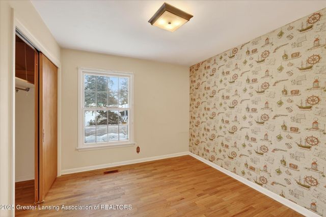 3000 Westchester Road, Lansing, MI 48911