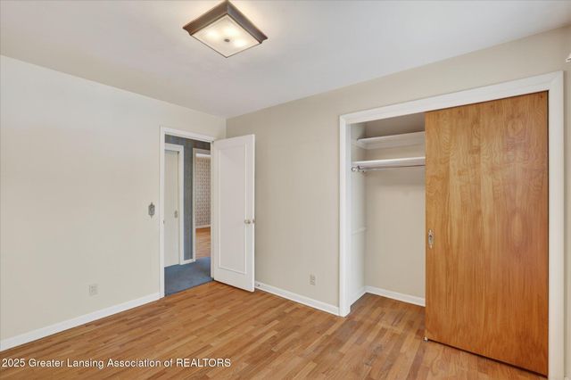 3000 Westchester Road, Lansing, MI 48911