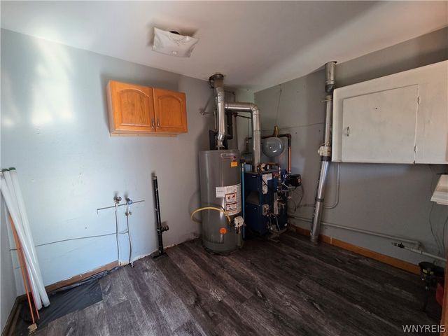 71 4th Avenue, Lancaster, NY 14086
