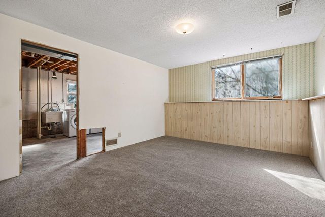 6521 Kurtz Lane, Eden Prairie, MN 55346