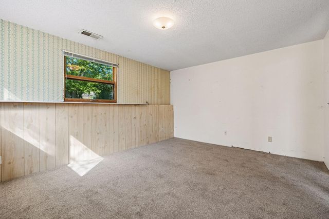 6521 Kurtz Lane, Eden Prairie, MN 55346