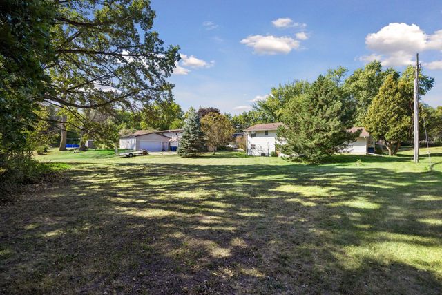 6521 Kurtz Lane, Eden Prairie, MN 55346