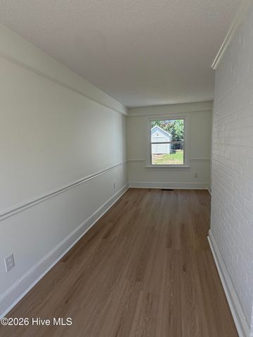 510 S 4th Street, Smithfield, NC 27577