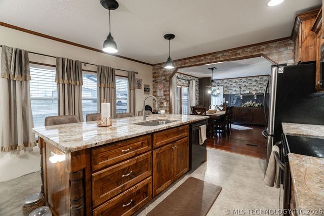 14314 Whispering Meadows, Kingston, OK 73439