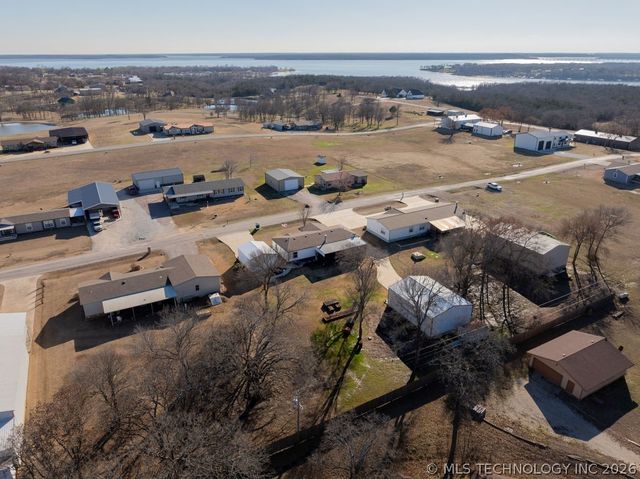 14314 Whispering Meadows, Kingston, OK 73439