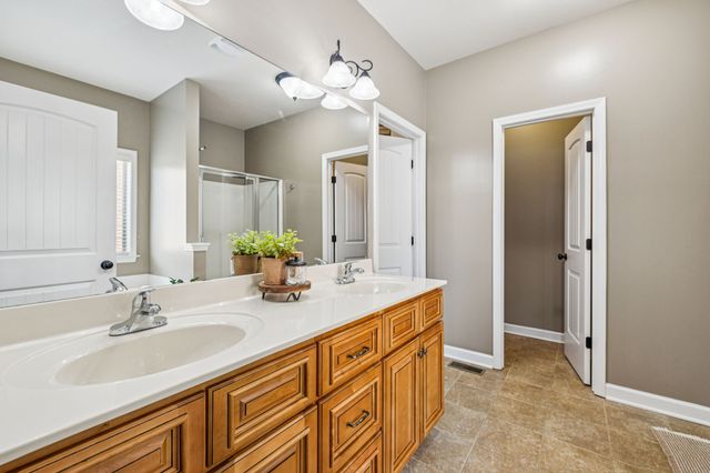 1005 Rudder Dr, Spring Hill, TN 37174