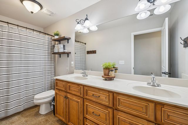 1005 Rudder Dr, Spring Hill, TN 37174