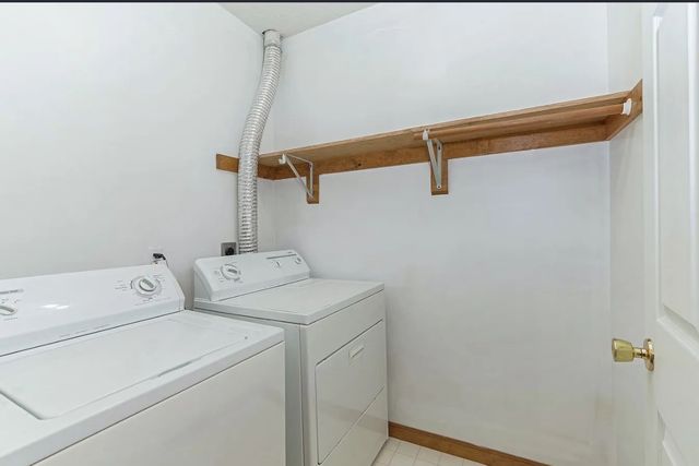 3514 Wilder Drive, Bloomington, IL 61704