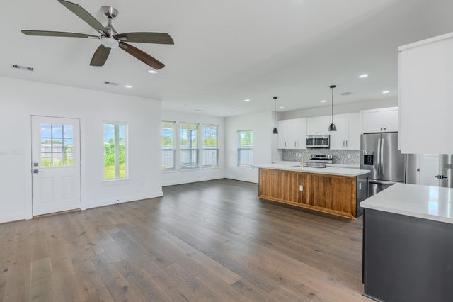 6901 Road 5503, Cleveland, TX 77327