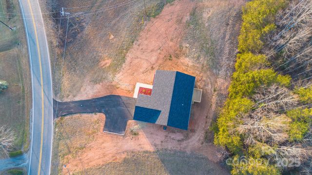 7315 Rhodhiss Road, Connelly Springs, NC 28612