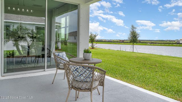 3950 Hollingsworth Drive SE, Palm Bay, FL 32909