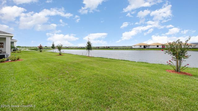 3950 Hollingsworth Drive SE, Palm Bay, FL 32909