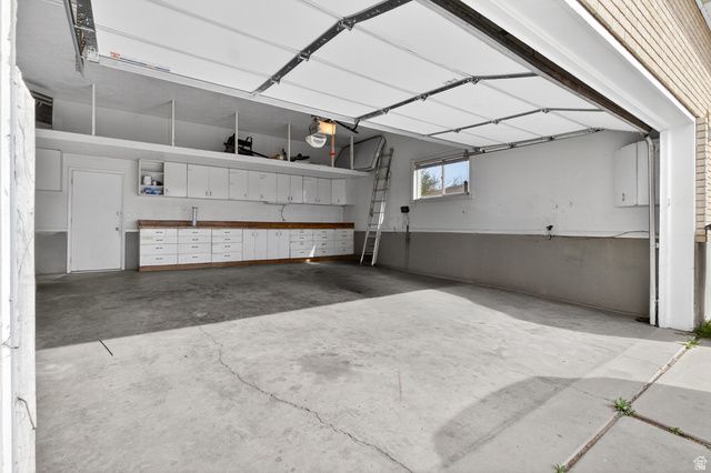 206 N 2000 W, West Point, UT 84015
