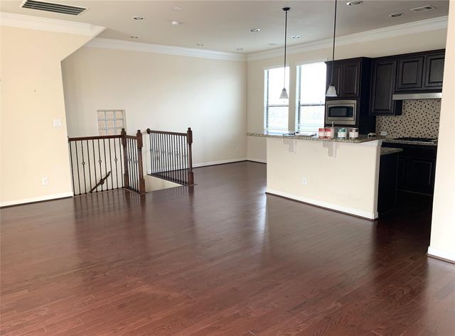 3021 Kisling Street, Houston, TX 77021