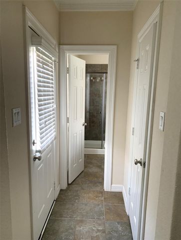3021 Kisling Street, Houston, TX 77021