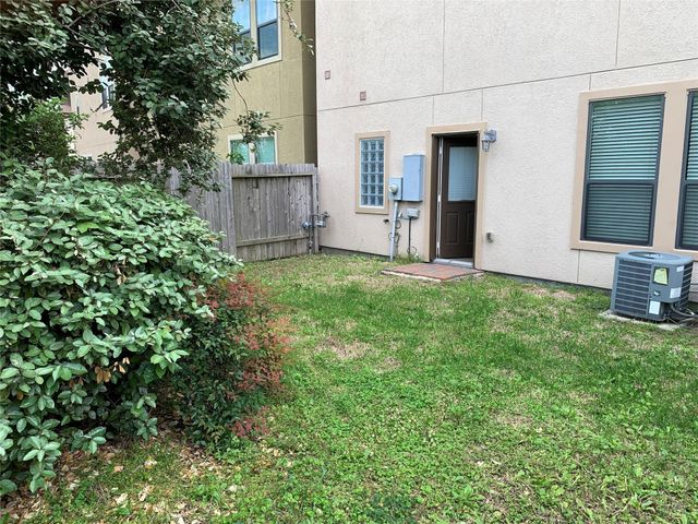 3021 Kisling Street, Houston, TX 77021