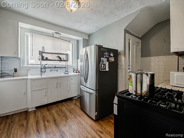 91 Puritan Street, Highland Park, MI 48203