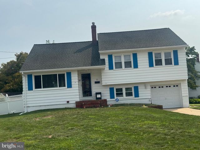 11 MANOR TERRACE, Mt Holly, NJ 08060