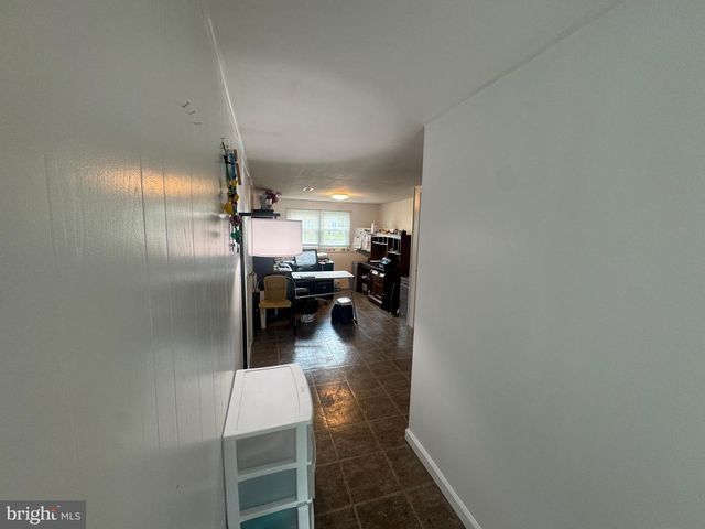 11 MANOR TERRACE, Mt Holly, NJ 08060