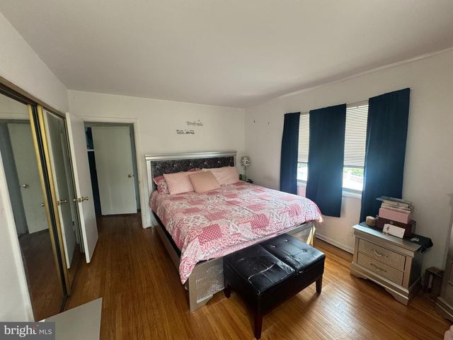 11 MANOR TERRACE, Mt Holly, NJ 08060