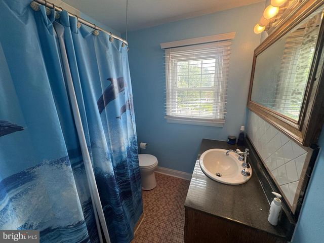 11 MANOR TERRACE, Mt Holly, NJ 08060