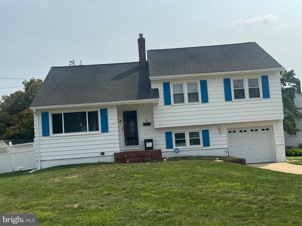 11 MANOR TERRACE, MT HOLLY, NJ 08060 — photo 3