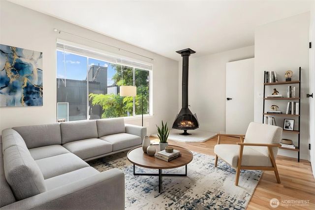 1609 E Alder Street, Seattle, WA 98122
