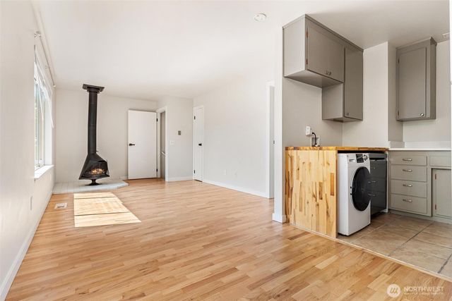 1609 E Alder Street, Seattle, WA 98122