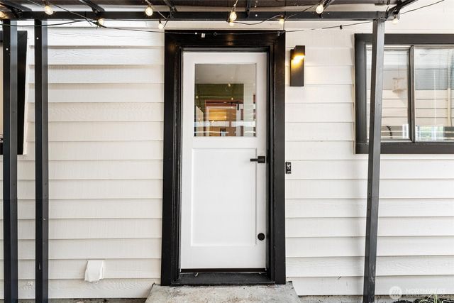 1609 E Alder Street, Seattle, WA 98122