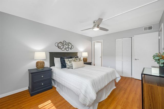 1100 E BAY DRIVE 82, Largo, FL 33770