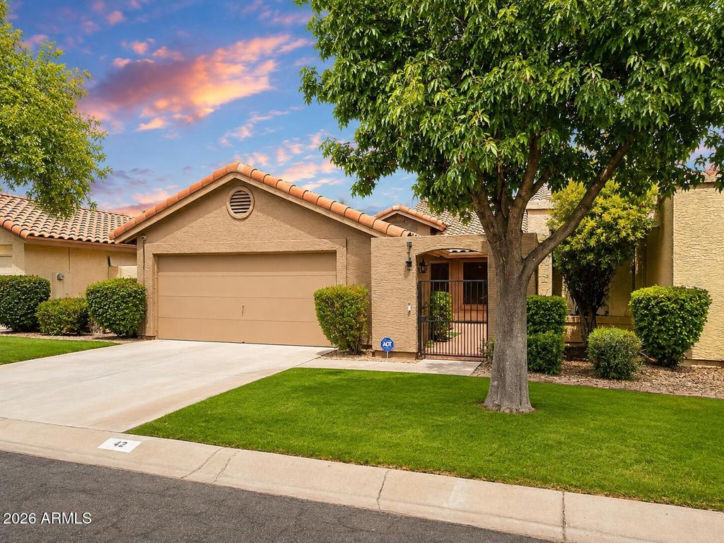 42 W CALLE DE ARCOS --, Tempe, AZ 85284
