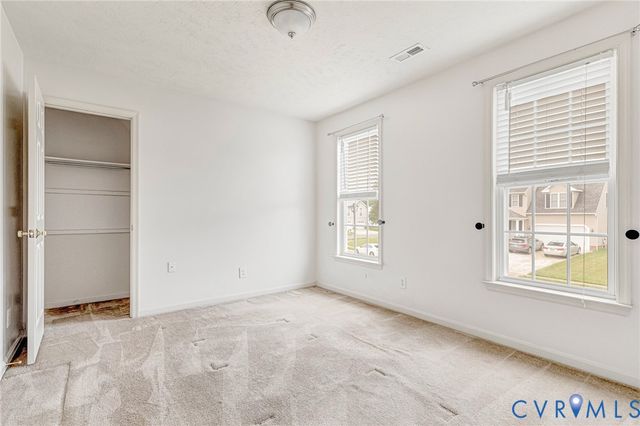23281 Johnstown Ln, Ruther Glen, VA 22546