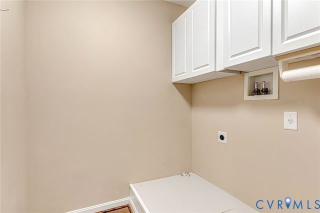 23281 Johnstown Ln, Ruther Glen, VA 22546