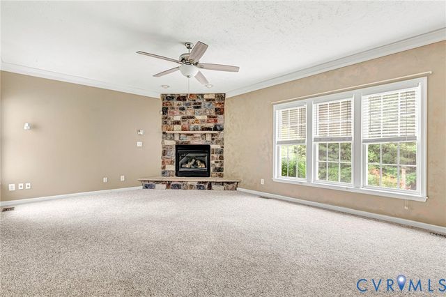 23281 Johnstown Ln, Ruther Glen, VA 22546