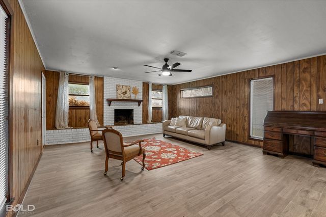 122 Miriam Lane, Shreveport, LA 71106