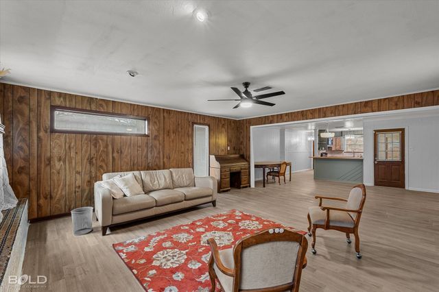 122 Miriam Lane, Shreveport, LA 71106