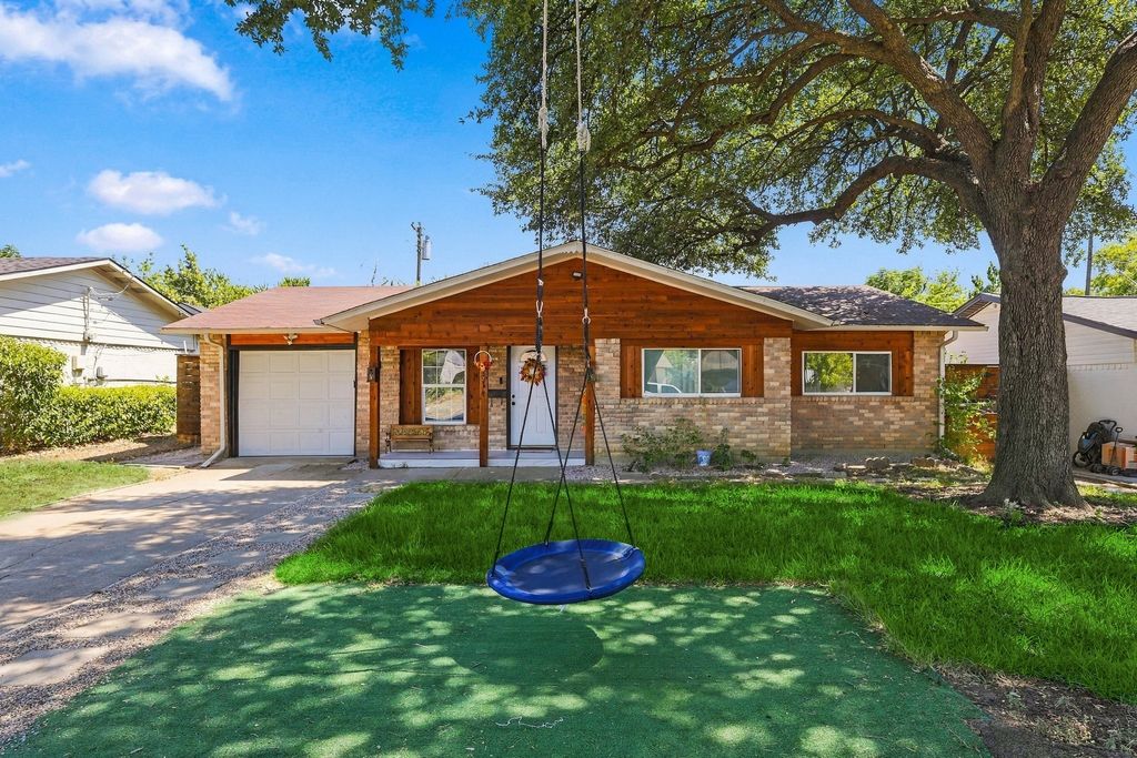 3214 Parker Street, Irving, TX 75062 — photo 3