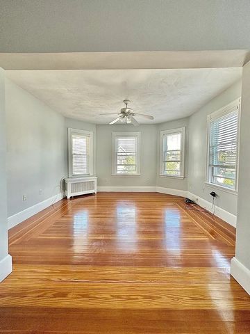124 Grant Ave, Medford, MA 02155