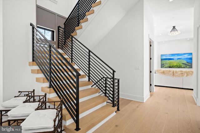 6116 EASTVIEW ST, Bethesda, MD 20817