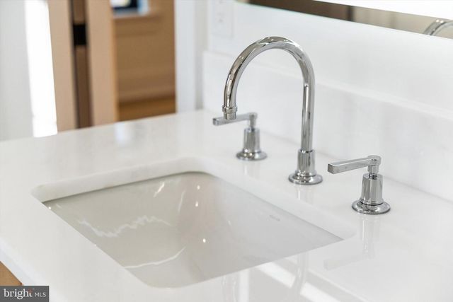 6116 EASTVIEW ST, Bethesda, MD 20817