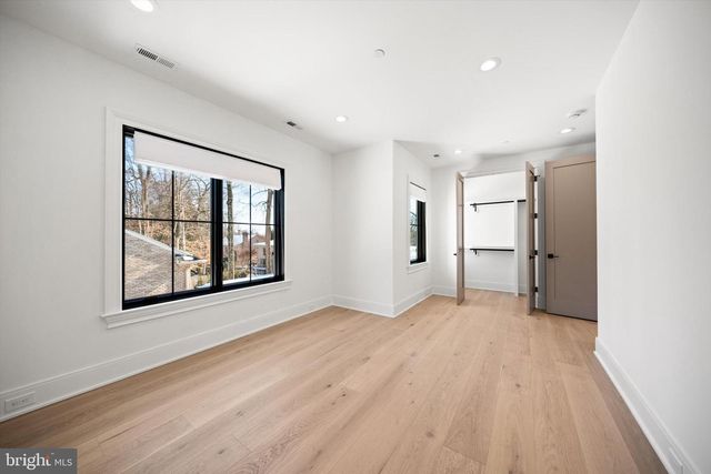 6116 EASTVIEW ST, Bethesda, MD 20817