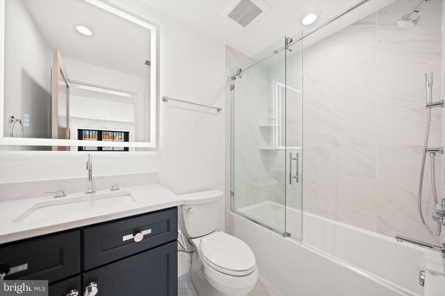 6116 EASTVIEW ST, Bethesda, MD 20817