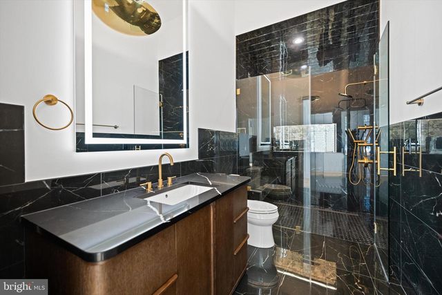 6116 EASTVIEW ST, Bethesda, MD 20817