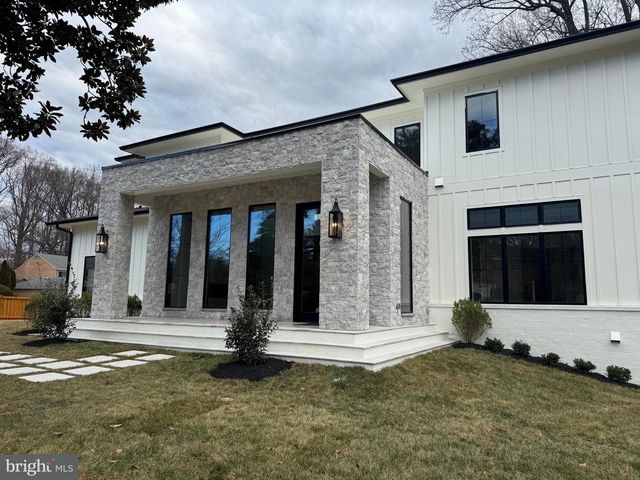 6116 EASTVIEW ST, Bethesda, MD 20817