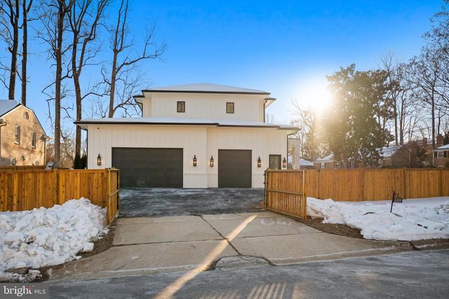 6116 EASTVIEW ST, Bethesda, MD 20817