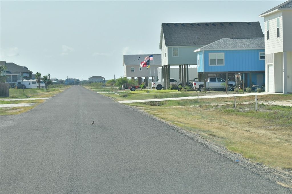424-425 Forest Oak Lane, Rockport, TX 78382 — photo 5