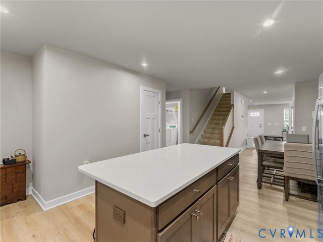 5420 Addison Gate Dr, Richmond, VA 23234