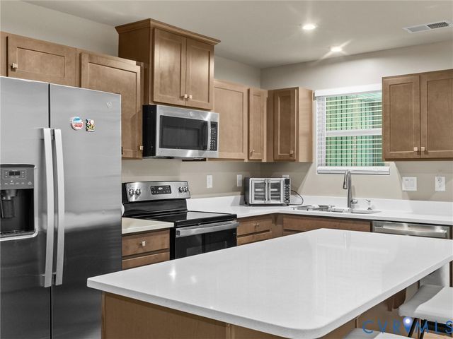 5420 Addison Gate Dr, Richmond, VA 23234