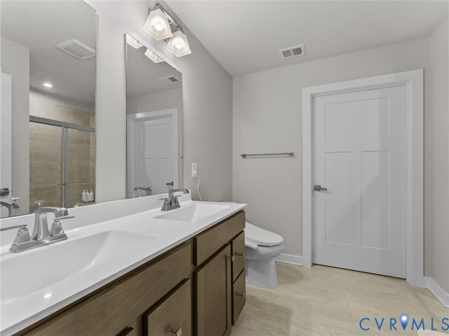 5420 Addison Gate Dr, Richmond, VA 23234